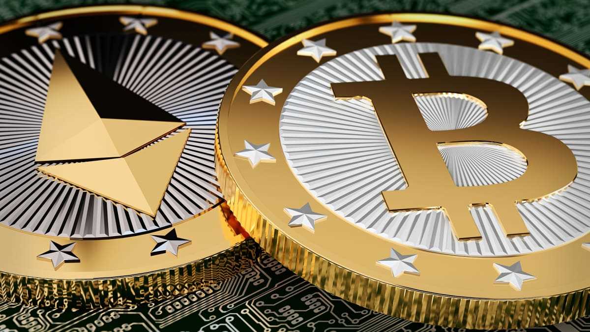 Bearish Signal: Bitcoin, Ethereum Profit-Taking Reach 2021 Levels